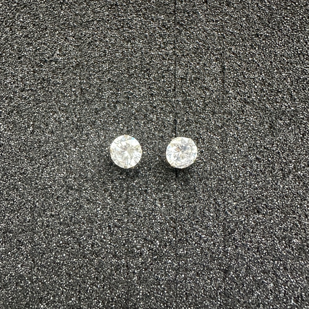 Diamond stud earrings